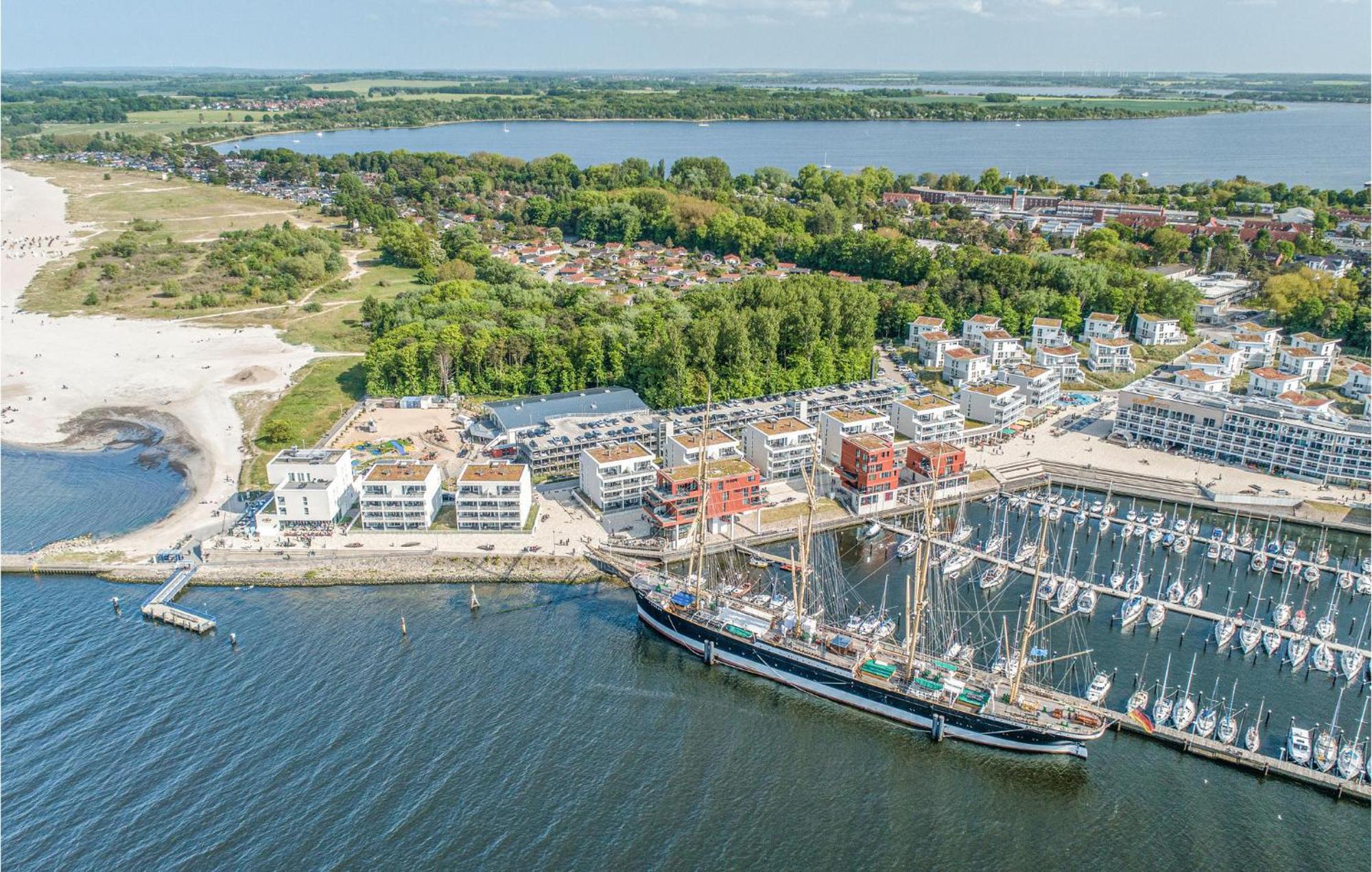 Stunning Apartment In Luebeck Travemuende With Wifi Kültér fotó